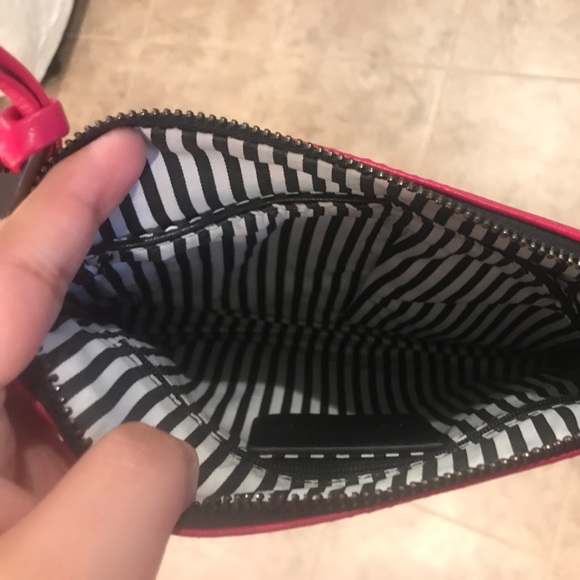 Pink Purse - Picture 5 of 7